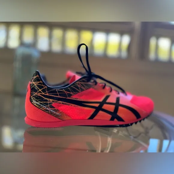 👣 ASICS 👣- Cosmoracer Track Field Shoes- NWT Size 9.5 Mens (no spikes) NWT