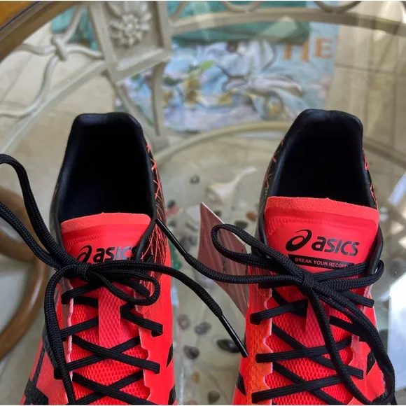 👣 ASICS 👣- Cosmoracer Track Field Shoes- NWT Size 9.5 Mens (no spikes) NWT