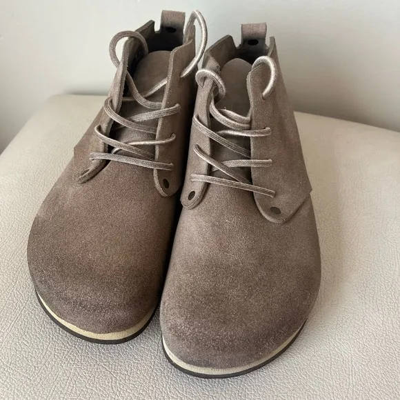 - Birkenstock  Dundee Unisex-Adult Leather Suede Lace Up Boots Taupe Size 38