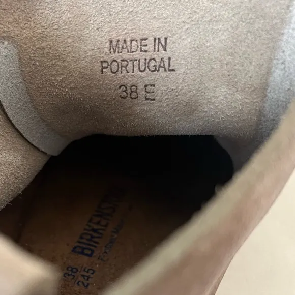- Birkenstock  Dundee Unisex-Adult Leather Suede Lace Up Boots Taupe Size 38