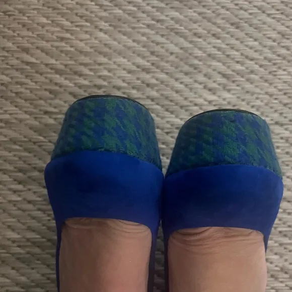 🧢 Blue green suede, embroidered platform, stiletto pumps, high heels, size 7