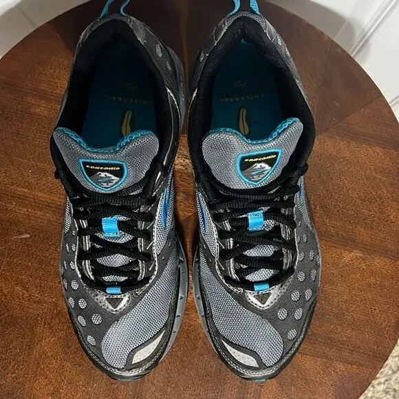 🔥🔥 BROOKS CASCADIA Trail Running Shoes -  Women Sz 9B - EXCELLENT Condition