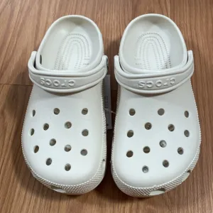 ❤️ Crocs Classic Shoes Men’s Size 6/Women’s Size 8 NWT
