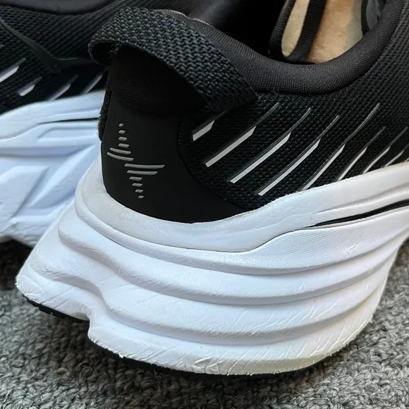 🌸 Hoka One One Bondi X Black White Running Shoes 1113512 BWHT Mens