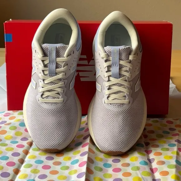 🪻 NEW BALANCE ATHLETIC SHOES 🪻 NWT 🪻