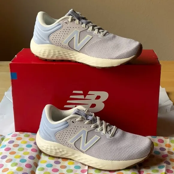 🪻 NEW BALANCE ATHLETIC SHOES 🪻 NWT 🪻