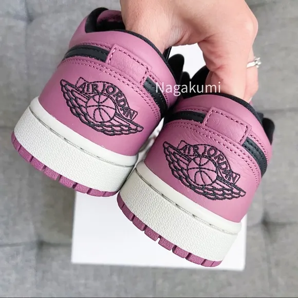 💜 Nike Air Jordan 1 Low berry shoes 🍇