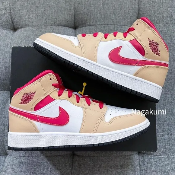 🍑 Nike Air Jordan 1 Mid peach shoes 🍑