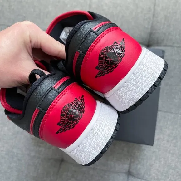 ❤️🖤 Nike Air Jordan 1 retro low red black shoes