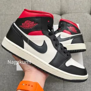 ❤️🖤 Nike Air Jordan 1 Retro Mid Chicago Gym Red panda  Shoes