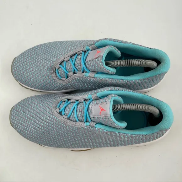 👞 Nike Air Jordan Mens Future Low Top Wolf Grey Blue Sneaker - Men 8.5| Women 10