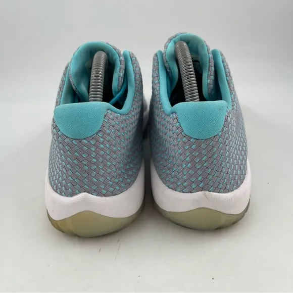 👞 Nike Air Jordan Mens Future Low Top Wolf Grey Blue Sneaker - Men 8.5| Women 10