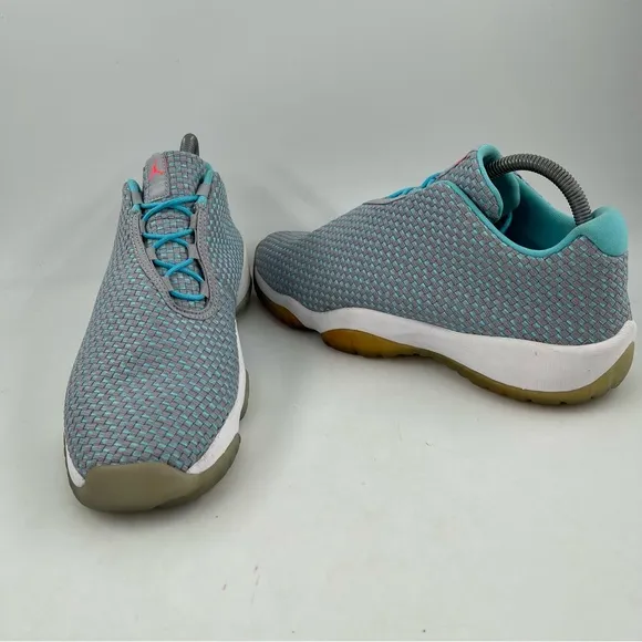 👞 Nike Air Jordan Mens Future Low Top Wolf Grey Blue Sneaker - Men 8.5| Women 10