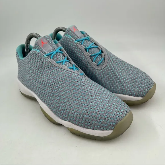 👞 Nike Air Jordan Mens Future Low Top Wolf Grey Blue Sneaker - Men 8.5| Women 10