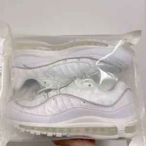 ⭐️ NIKE AIR MAX 98 LX SNEAKERS