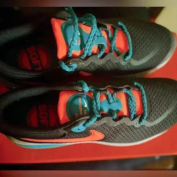 🆕 Nike Project Pod SE Shoes-Size 7 NIB