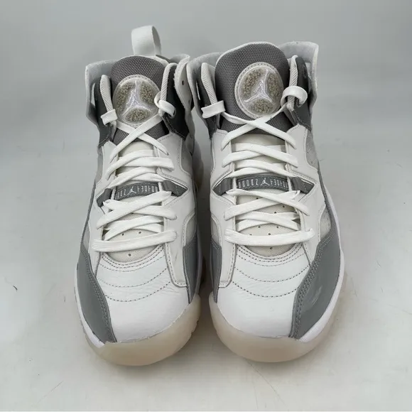 👞 Nike Women’s Air Jordan Jumpman 2 Trey- SZ 7.5 -DR9631-002 Grey White Shoes