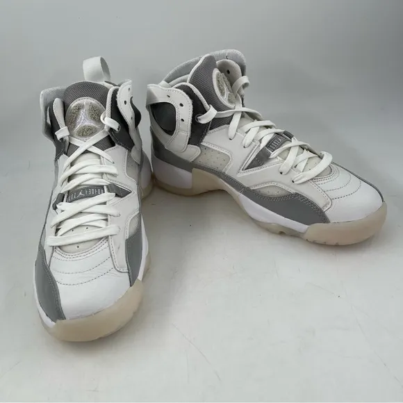 👞 Nike Women’s Air Jordan Jumpman 2 Trey- SZ 7.5 -DR9631-002 Grey White Shoes