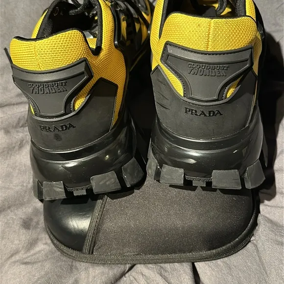 💫 Prada Cloudbust Thunder Sneakers 💫 Men’s 💫