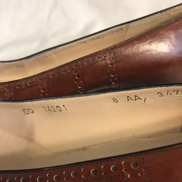 🌞 Salvatore Ferragamo women’s pump shoes