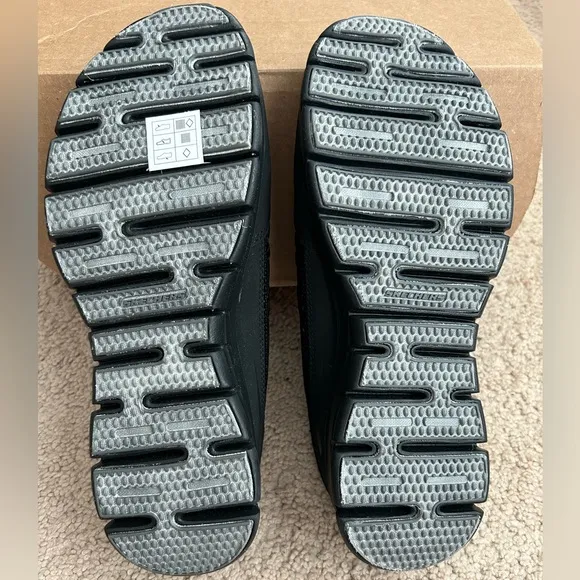 ♦️🆕 Skechers Women’s Synergy Air Streamer Black Athletic Shoes Sneakers Mules