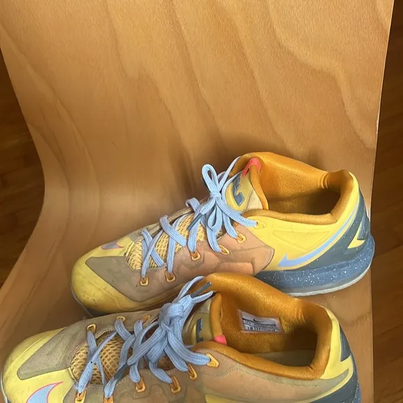 2014 Nike basketball LeBron shoes, yellow, size 11.5 in men’s, good condition,