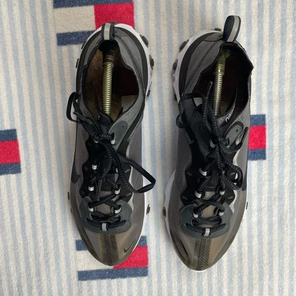 2018 Nike React Element 87 ‘Anthracite’ athletic running shoes