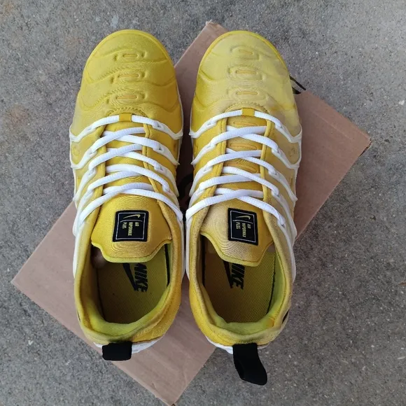 2019 Nike Air VaporMax Plus 'Sunshine Yellow' 8.5 (7Y)