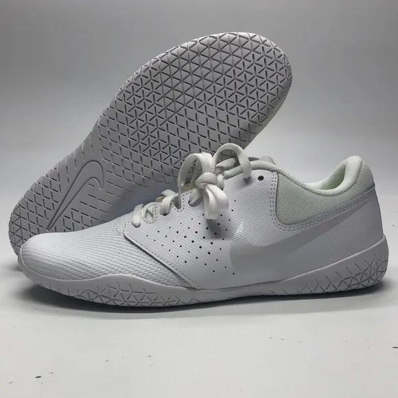 943790-100 Women’s Nike cheer sideline IV