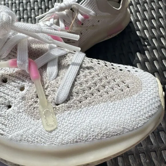 Adidas 4D Fusio Cloud White Pink Men's Athletic Shoes H04508 Size 4