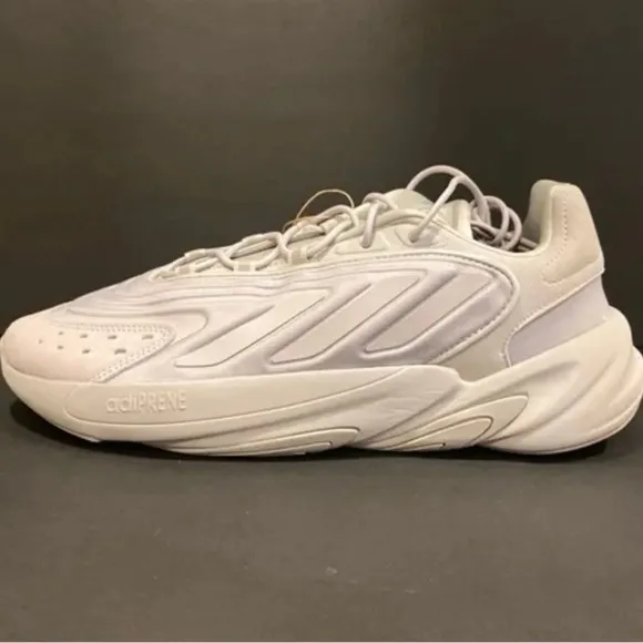 Adidas azelia men’s shoes sneakers being size 6 boys kids