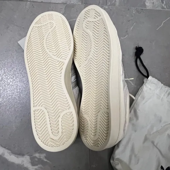 Adidas  Bad Bunny Campus Adidas Shoes women’s 12.5  &amp; dust bag NWOB