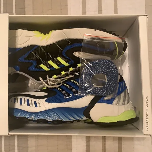 Adidas Consortium Torsion TRDC size 9.5