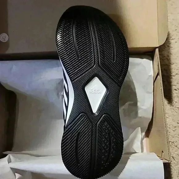 Adidas Duramo 10 Wide Running Shoes Women‎ Size 6 GY3867 New In Box Training