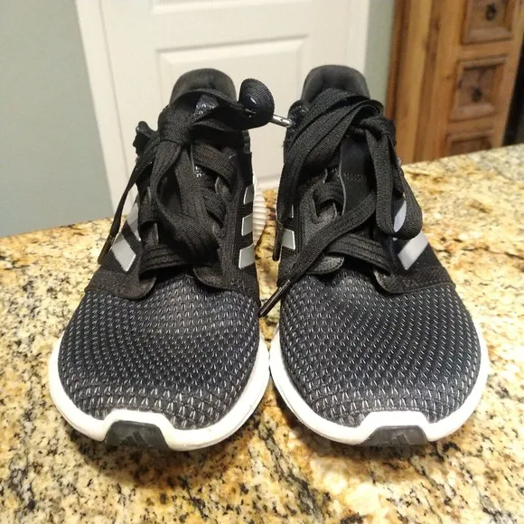 Adidas Edge Lux 3 Running Shoes Sneakers Core Black Women’s Size US 7 EE4036