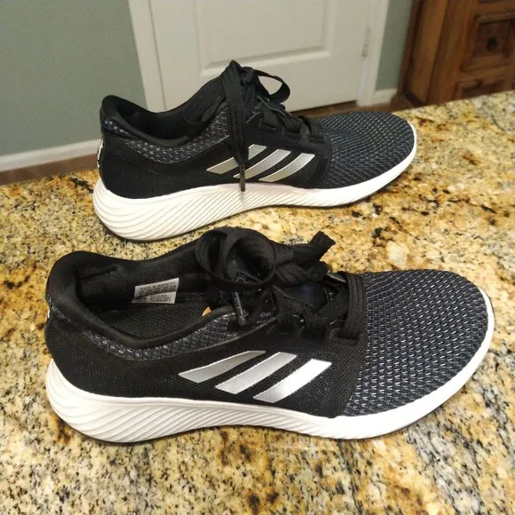 Adidas Edge Lux 3 Running Shoes Sneakers Core Black Women’s Size US 7 EE4036