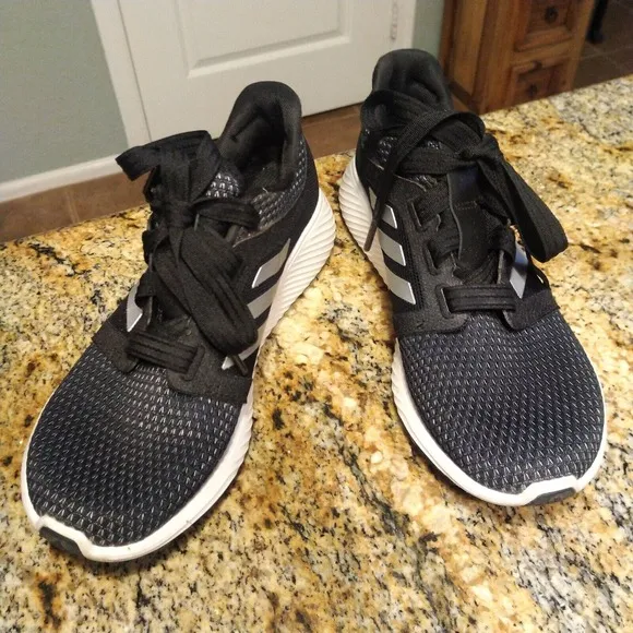 Adidas Edge Lux 3 Running Shoes Sneakers Core Black Women’s Size US 7 EE4036
