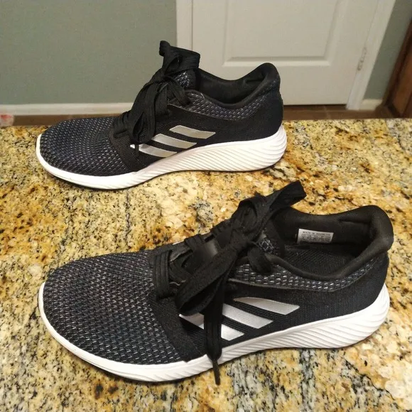 Adidas Edge Lux 3 Running Shoes Sneakers Core Black Women’s Size US 7 EE4036