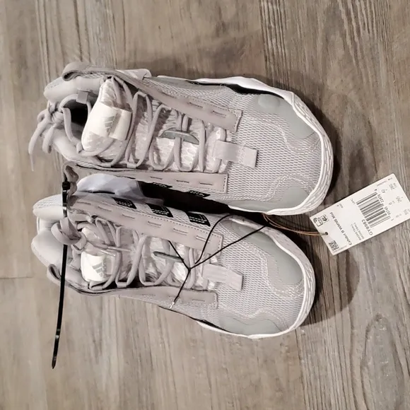 Adidas Exhibit B Mid Basketball Shoe