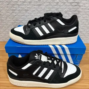 Adidas Forum Low CL Mens Shoes Sz 10 Athletic Black White Suede Sneakers