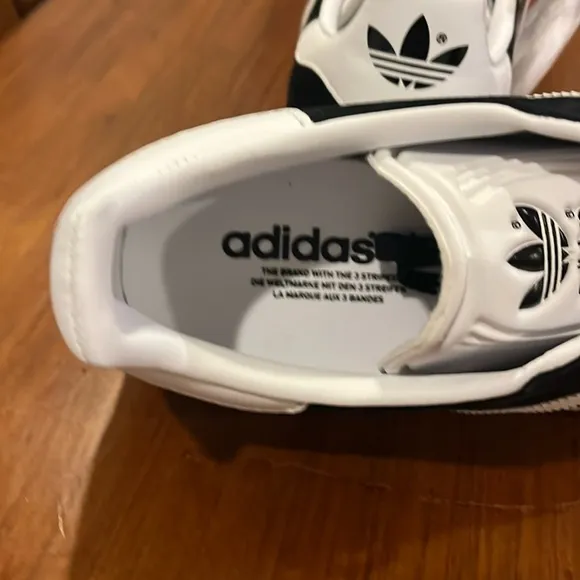 Adidas Gazelle shoes sneakers new black white BB5476 Men’s Size 11