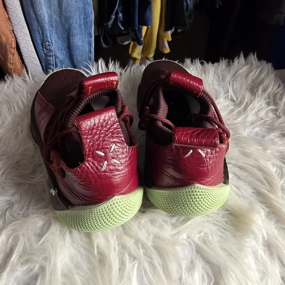 Adidas Harden 2.0 Men’s Shoes Size 10.5