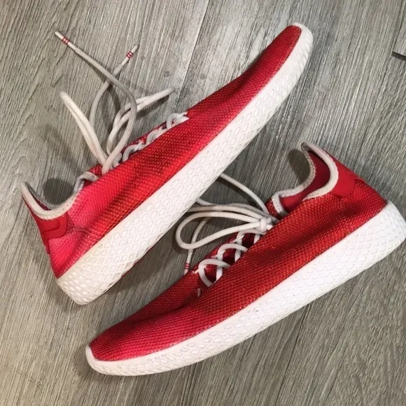 Adidas Hu Holi X Pharrell Williams Men’s Size 9 Red Athletic Sneaker Shoes