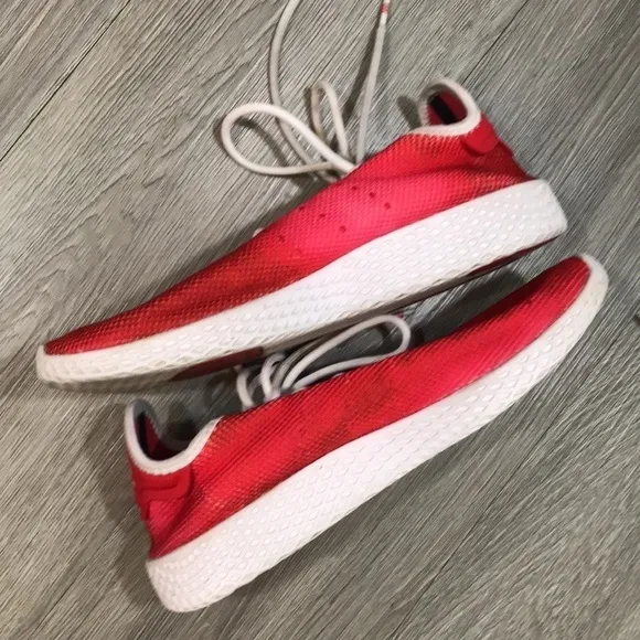 Adidas Hu Holi X Pharrell Williams Men’s Size 9 Red Athletic Sneaker Shoes