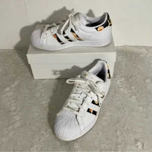 Adidas Marimekko x Superstar “Unikko” Shoes Women’s Size 6.5