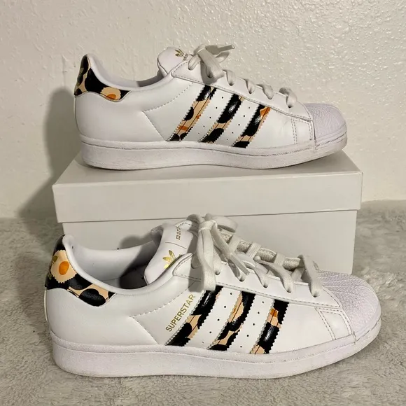 Adidas Marimekko x Superstar “Unikko” Shoes Women’s Size 6.5