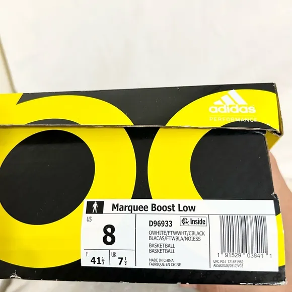 Adidas Marquee Boost Low White Gum size 8 MEN’S BASKETBALL SHOES