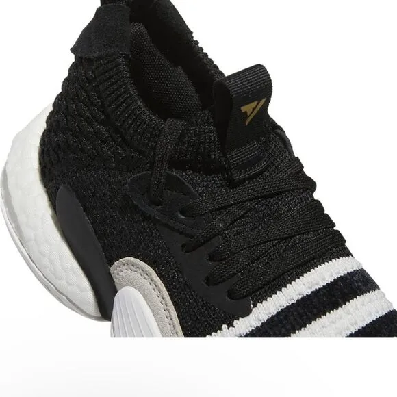 adidas men Trae Unlimited Basketball Shoes 11.5