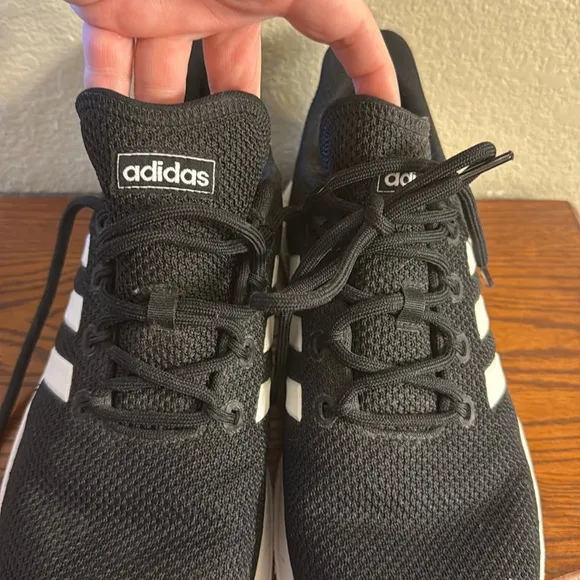 Adidas Men’s 10.5 Black