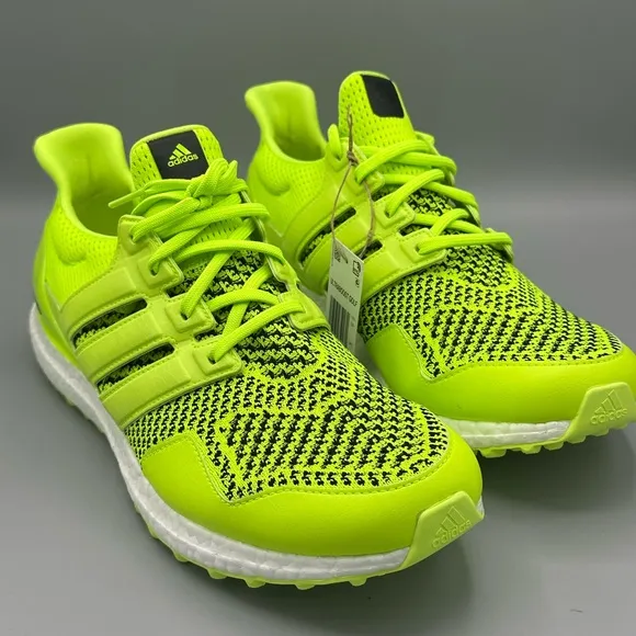 ADIDAS Men’s 13 ULTRABOOST SPIKELESS GOLF SHOES Lucid Lemon/Black IE2136 NEW
